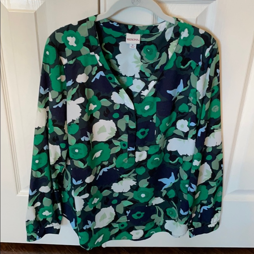 Merona long sleeve blouse size M